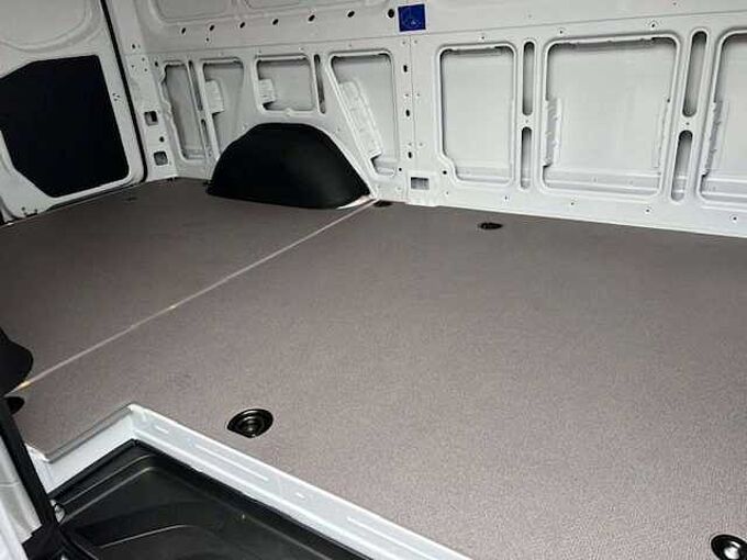 Mercedes-Benz Sprinter 317 L2H2 AUTOMAAT TREKH 3500 KG &euro; 44800 EX BTW