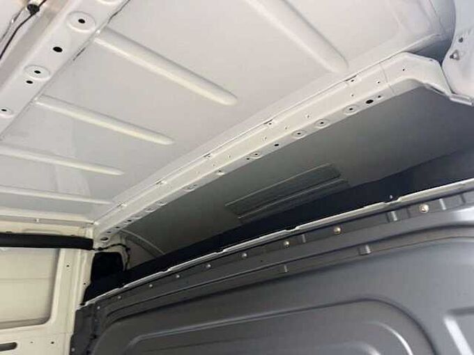 Mercedes-Benz Sprinter 317 L2H2 AUTOMAAT TREKH 3500 KG &euro; 44800 EX BTW