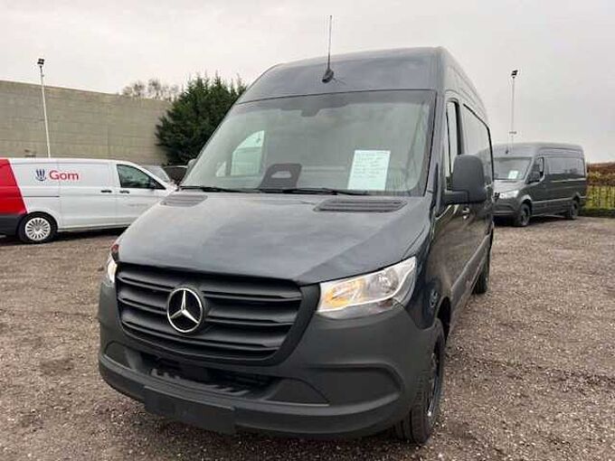 Mercedes-Benz Sprinter 317 L2H2 AUTOMAAT TREKH 3500 KG &euro; 46000 EX BTW