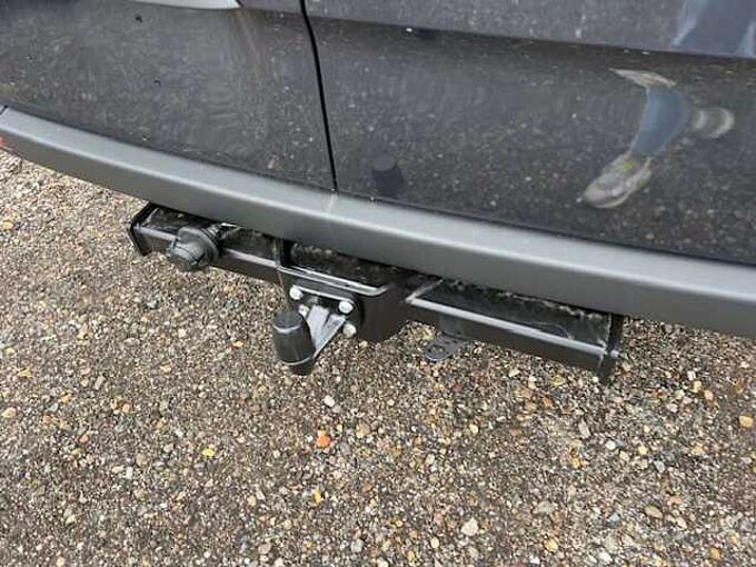 Mercedes-Benz Sprinter 317 L2H2 AUTOMAAT TREKH 3500 KG &euro; 46000 EX BTW