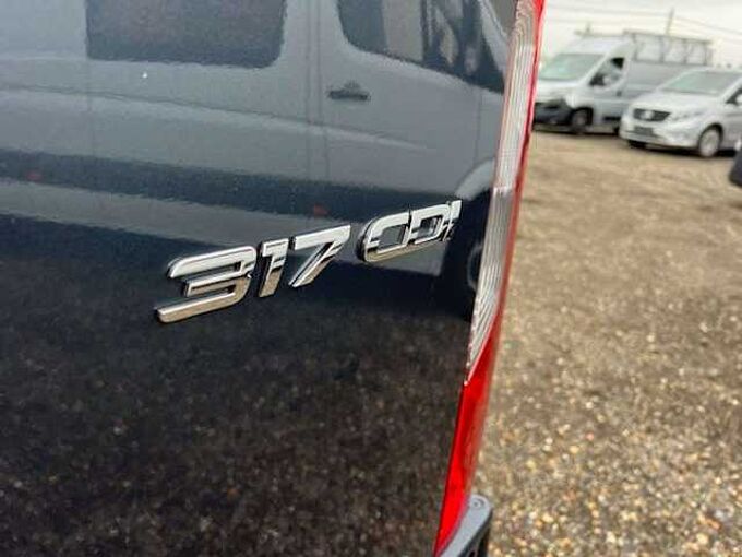 Mercedes-Benz Sprinter 317 L2H2 AUTOMAAT TREKH 3500 KG &euro; 46000 EX BTW