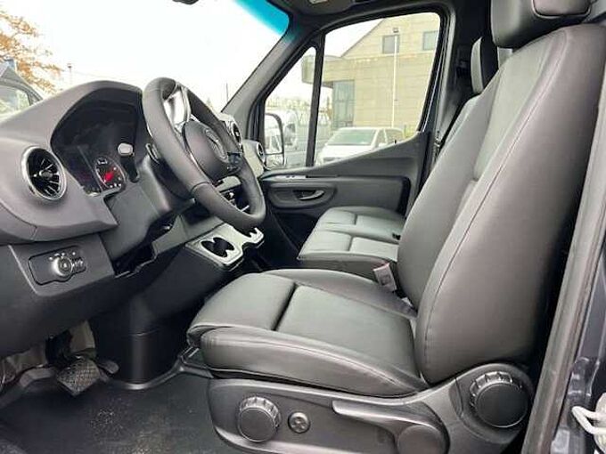 Mercedes-Benz Sprinter 317 L2H2 AUTOMAAT TREKH 3500 KG &euro; 46000 EX BTW