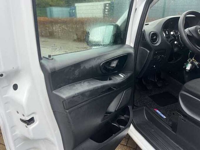 Mercedes-Benz Vito 116 CDI TREKHAAK 16800 EURO EX BTW