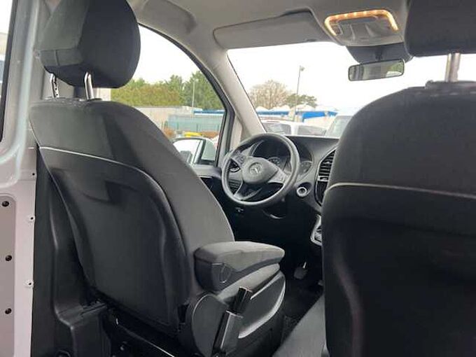 Mercedes-Benz Vito 114 cdi - 5pl dub kabine - € 22500 ex btw