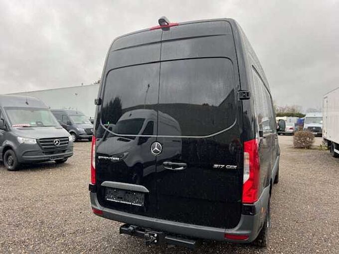 Mercedes-Benz Sprinter 317 L2H2 ZWART TREKHAAK 3.5 T AUTOMAAT 46000 EXBTW
