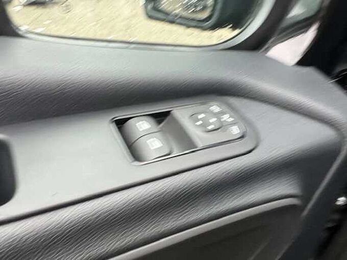 Mercedes-Benz Sprinter 317 L2H2 ZWART TREKHAAK 3.5 T AUTOMAAT 46000 EXBTW