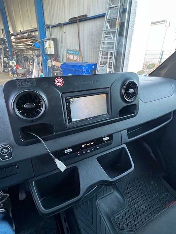 Mercedes-Benz Sprinter 516 BOX +LIFT - MTM 5000 KG RIJB C - 36000 EX BTW