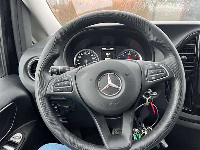 Mercedes-Benz Vito TOURER 114 CDI XXL 36500 EURO EX BTW