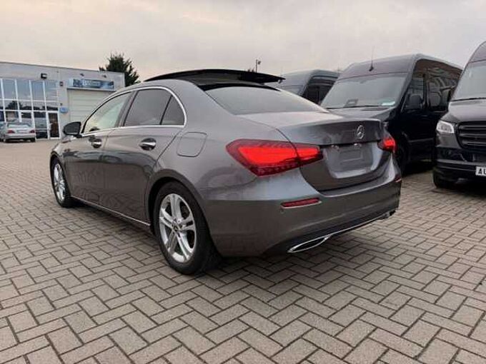 Mercedes-Benz A 180 A 180 Luxury Line