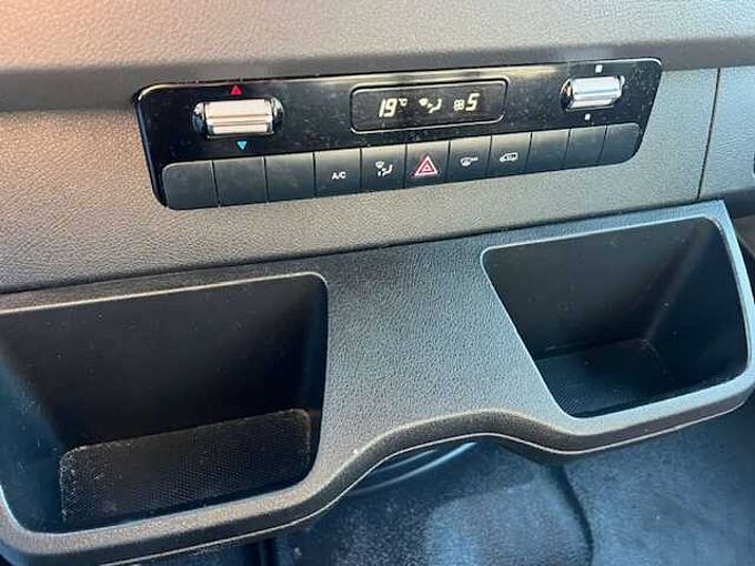 Mercedes-Benz Sprinter 317 L2H2 AUTOMAAT TREKH 3500 KG - 33900 EX BTW