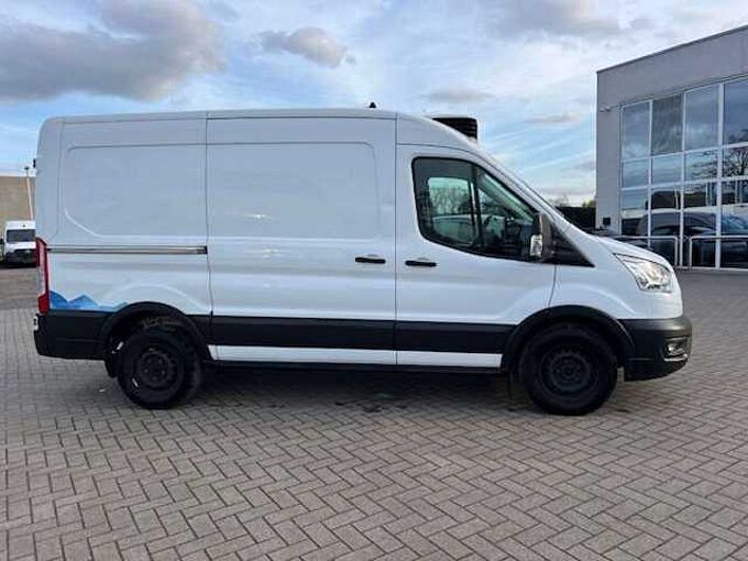 Ford  transit CARRIER KOELING +220 VOLT STEKKER 16900 EX