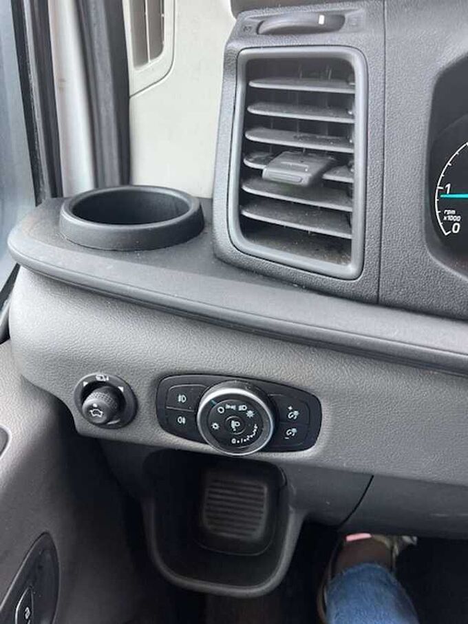 Ford Transit KOELWAGEN CARRIER + 220 VOLT 16900 EURO EX BTW