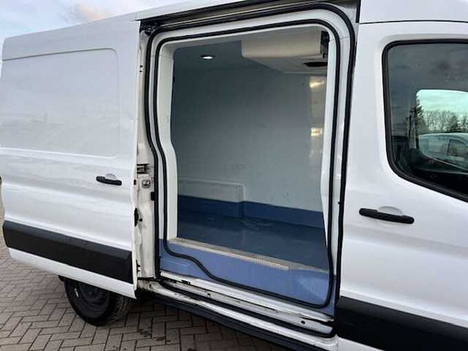 Ford Transit KOELWAGEN CARRIER + 220 VOLT 16900 EURO EX BTW