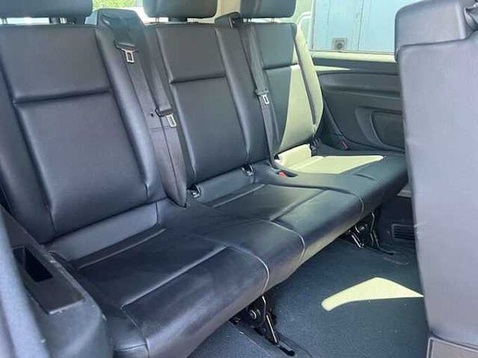 Mercedes-Benz Vito 114 TOURER - 9 PL - AUTOMAAT - &euro;33000 EX BTW