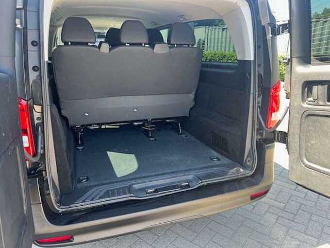 Mercedes-Benz Vito 114 TOURER - 9 PL - AUTOMAAT - &euro;33000 EX BTW