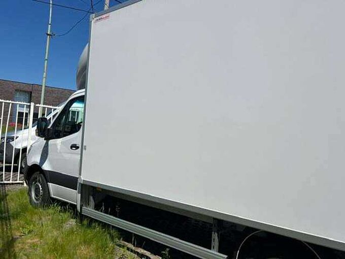 Mercedes-Benz Sprinter 317 automaat BOX MET DEUREN OF LIFT