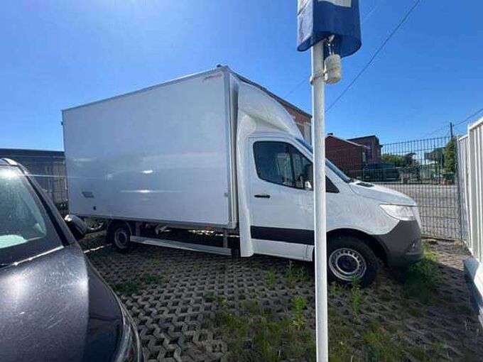 Mercedes-Benz Sprinter 317 automaat BOX MET DEUREN OF LIFT