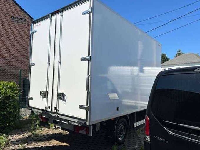 Mercedes-Benz Sprinter 317 automaat BOX MET DEUREN OF LIFT