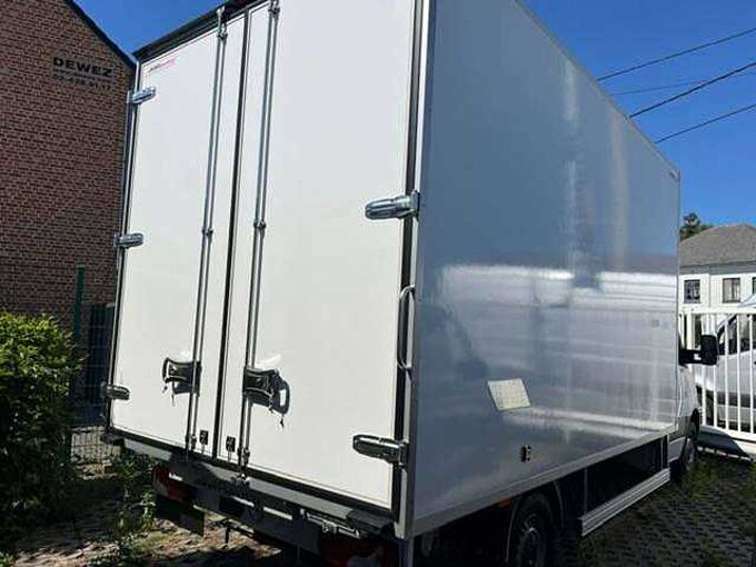 Mercedes-Benz Sprinter 317 automaat BOX MET DEUREN OF LIFT