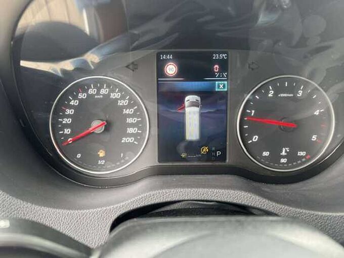 Mercedes-Benz Sprinter 317 L2H2 TREKHAAK 3.5 TON &euro; 45000 EXCL BTW