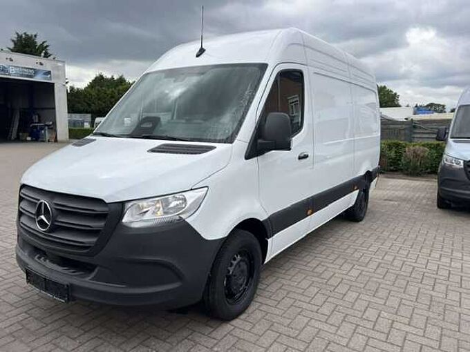 Mercedes-Benz Sprinter 317 L2H2 TREKHAAK 3.5 TON &euro; 45000 EXCL BTW