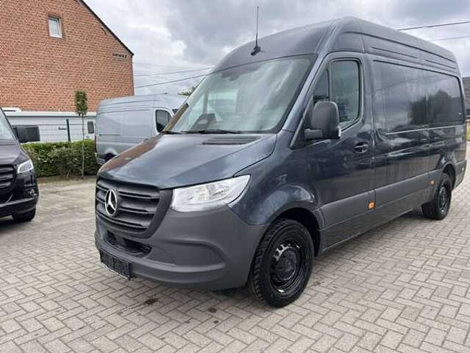 Mercedes-Benz Sprinter 317 L2H2 TREKHAAK 3.5 TON &euro; 46000 EXCL BTW
