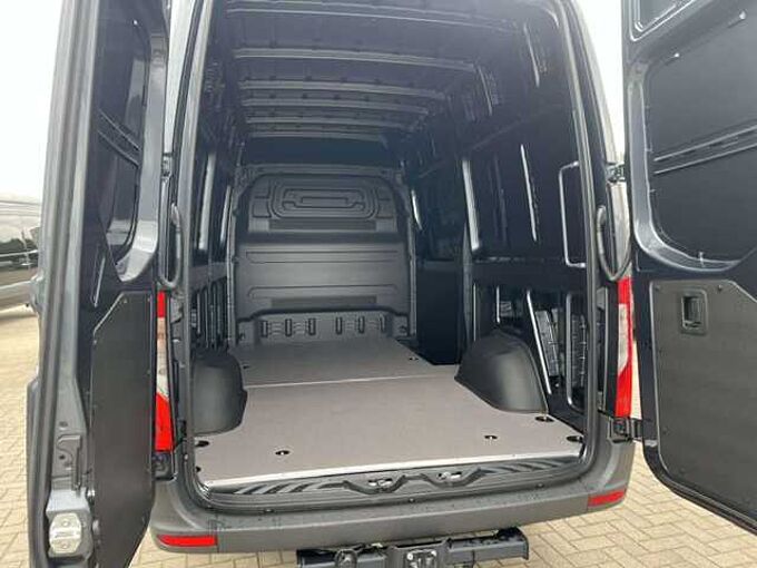 Mercedes-Benz Sprinter 317 L2H2 TREKHAAK 3.5 TON &euro; 45800 EXCL BTW