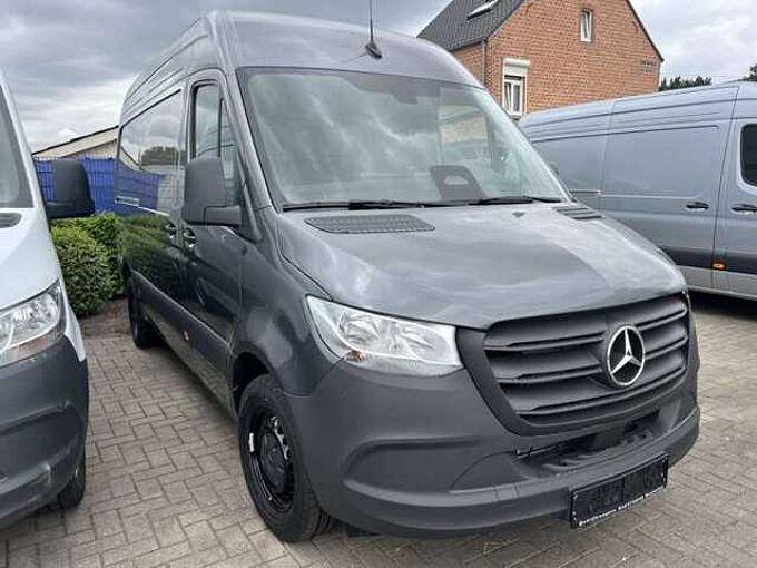Mercedes-Benz Sprinter 317 L2H2 TREKHAAK 3.5 TON &euro; 45800 EXCL BTW