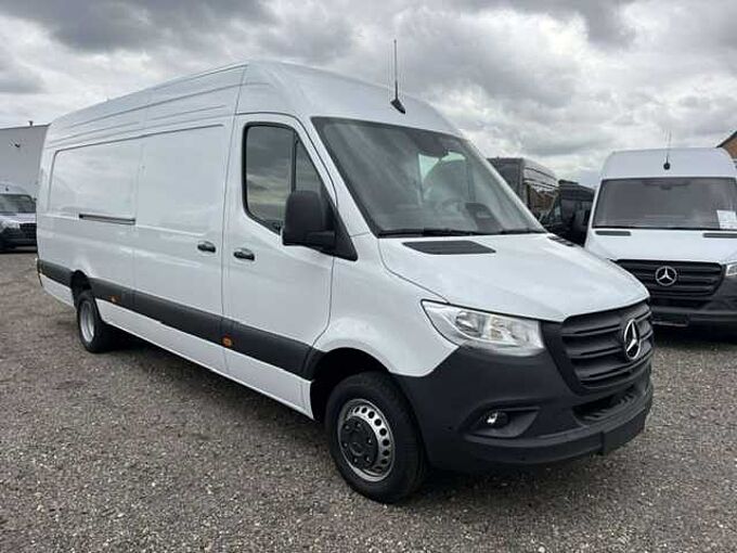 Mercedes-Benz Sprinter 519 XXL L4H2 -  &euro; 48900 EX BTW