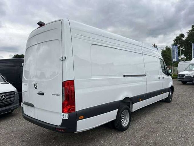 Mercedes-Benz Sprinter 519 XXL L4H2 -  &euro; 48900 EX BTW