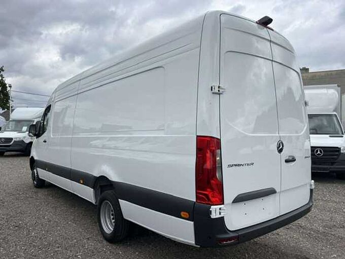 Mercedes-Benz Sprinter 519 XXL L4H2 -  &euro; 48900 EX BTW