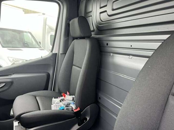 Mercedes-Benz Sprinter 519 XXL L4H2 -  &euro; 48900 EX BTW