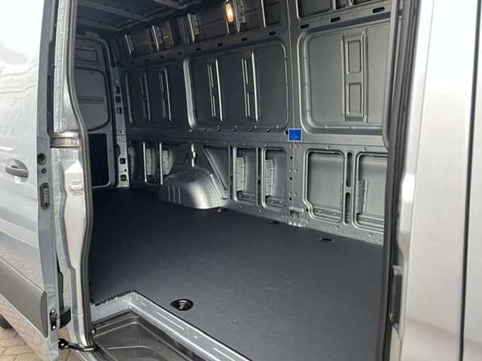 Mercedes-Benz Sprinter 317 L3H2 TREKHAAK 3.5 TON