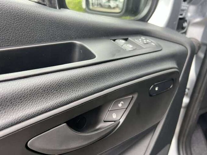 Mercedes-Benz Sprinter 317 L3H2 TREKHAAK 3.5 TON