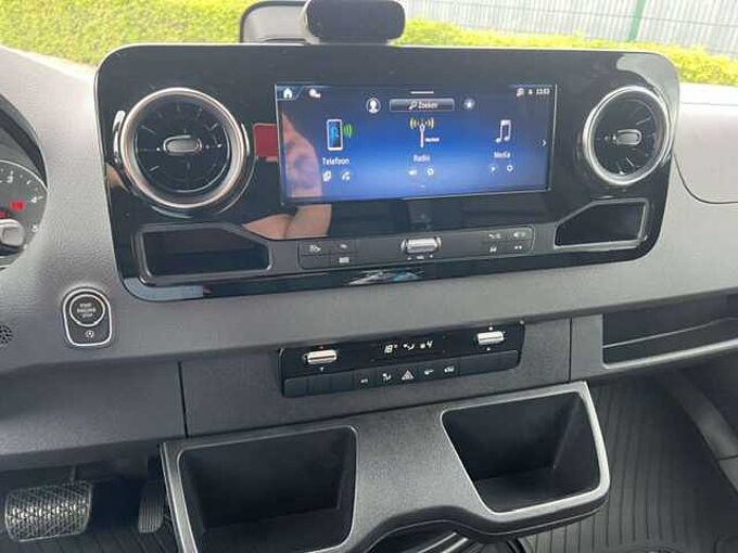 Mercedes-Benz Sprinter 317 L3H2 TREKHAAK 3.5 TON