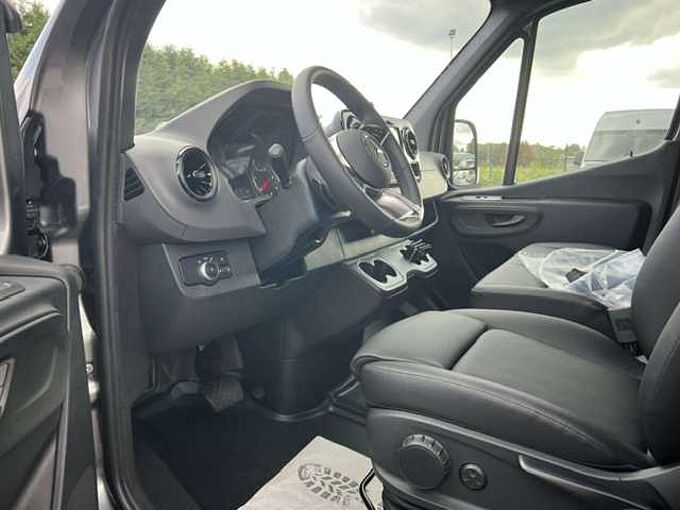 Mercedes-Benz Sprinter 317 CDI L3H2 GRIJS METALLIC