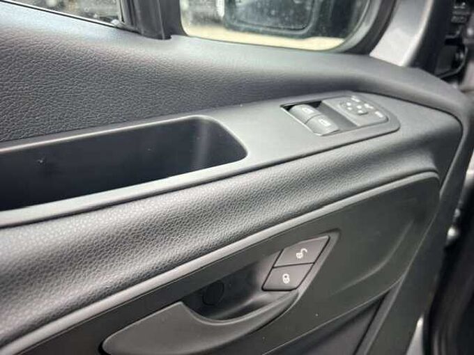 Mercedes-Benz Sprinter 317 CDI L3H2 GRIJS METALLIC