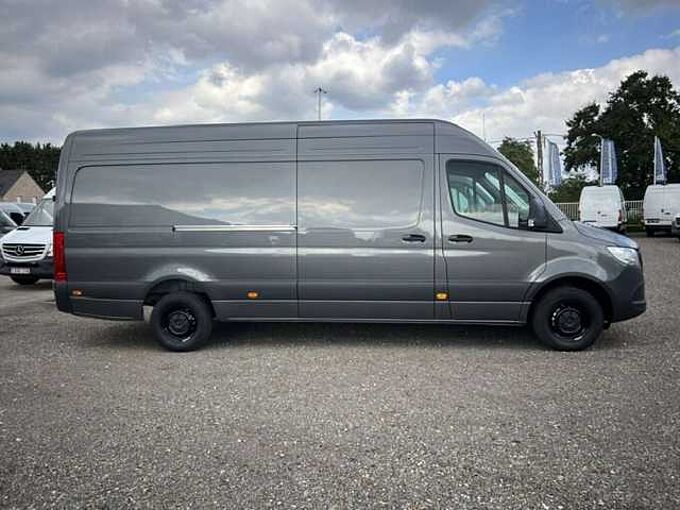 Mercedes-Benz Sprinter 317 CDI L3H2 GRIJS METALLIC