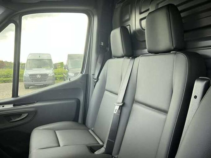Mercedes-Benz Sprinter 317 CDI L3H2 GRIJS METALLIC