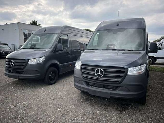 Mercedes-Benz Sprinter 317 CDI L3H2 ZWART METALLIC