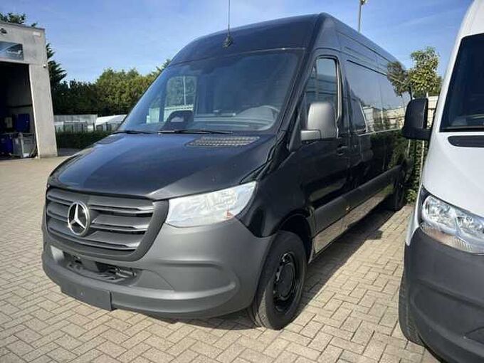 Mercedes-Benz Sprinter 317 CDI L3H2 ZWART METALLIC