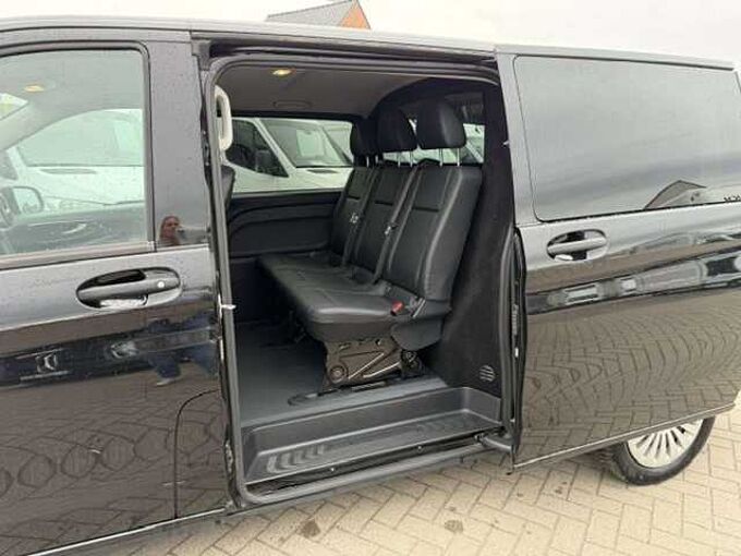 Mercedes-Benz Vito tourer dub kabine 6 pl - 43000 ex btw