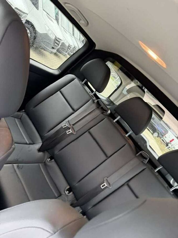 Mercedes-Benz Vito tourer dub kabine 6 pl - 43000 ex btw