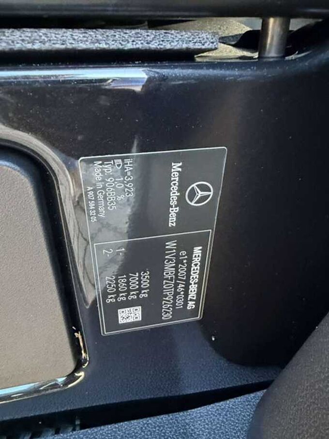 Mercedes-Benz Sprinter 319 L2H2 - 48800 EX BTW
