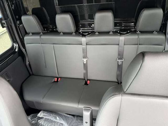 Mercedes-Benz Sprinter DOKA 517 CDI TREKHAAK 3.5 TON - 6 PL