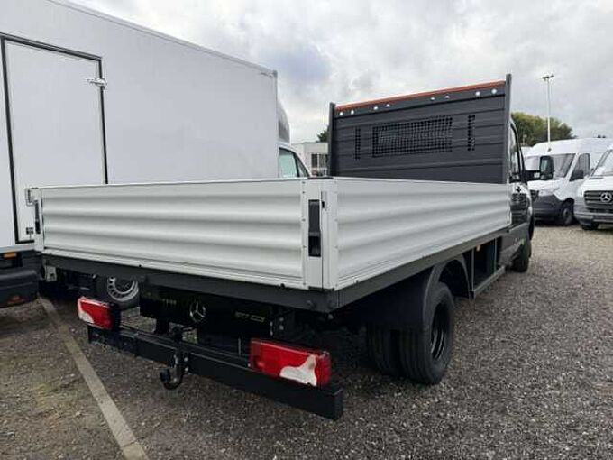 Mercedes-Benz Sprinter DOKA 517 CDI TREKHAAK 3.5 TON - 6 PL