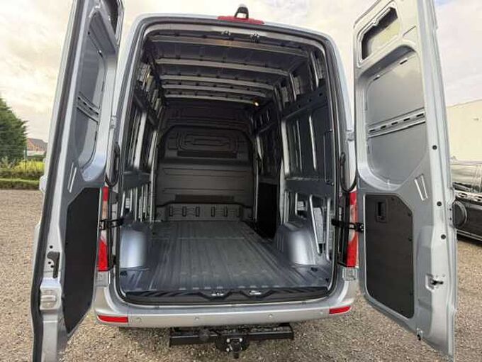 Mercedes-Benz Sprinter 319 L2H2 - 48800 EX BTW - TREKHAAK 3500 KG