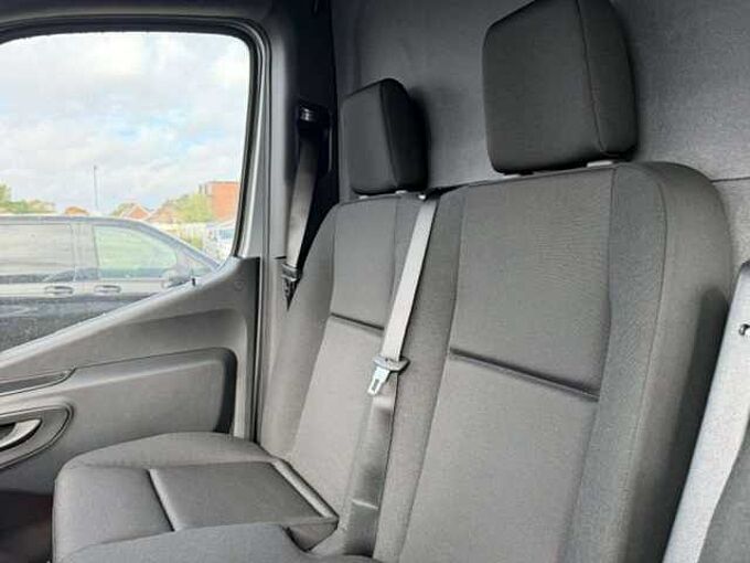 Mercedes-Benz Sprinter 319 L2H2 - 48800 EX BTW - TREKHAAK 3500 KG