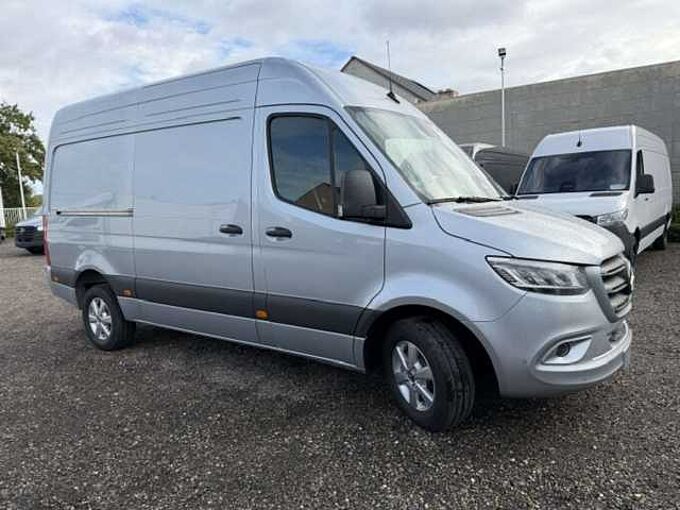 Mercedes-Benz Sprinter 319 L2H2 - 48800 EX BTW - TREKHAAK 3500 KG